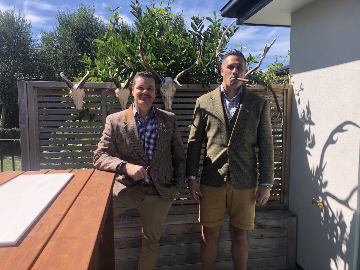 joshgaluszkanz's tweet photo. #Dramfest here we come. Forgot my khaki’s but I’m kind of liking the shorts to be honest. https://t.co/CISOCgPk6A