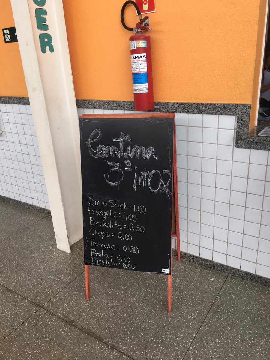 penedo3int2's tweet photo. Hoje aconteceu a Sexta Maluca do 3°2, e deu tudo certo, vendemos horrores e mais um dia com clientes satisfeitos. Segunda tem muito mais 💖🤪🤭😚✌️ https://t.co/cUON9czmRo