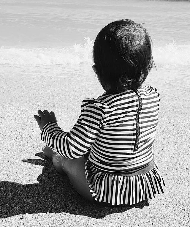 Flashback to sunny days and eating sand... 😋 .
.
.
#alexiacristina
#blackandwhite #raisingtinyhumans
#childhoodunplugged #bnw_littles #expressyourself
#miamimoms #clickinmoms #momswithcameras #momlife #motherhoodrising #honestlymothering #miamimom #m… ift.tt/2VQbLgZ