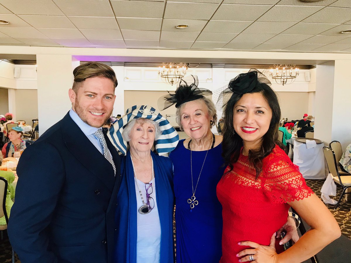 robertclair's tweet photo. Such a wonderful morning and lunch at the Farmers Branch Women’s Club Spring Fashion Show. So many amazing women who do incredible things for our community. An added bonus was helping escort all the very fashionable models to the runway. https://t.co/aKcTjEcQDu