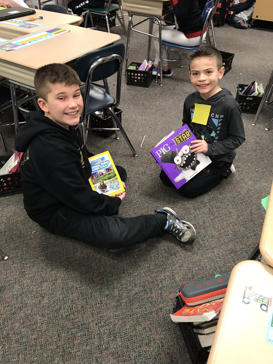 rorkecp's tweet photo. We enjoyed some reading time to celebrate Read Across America https://t.co/UlEPFIkU1N