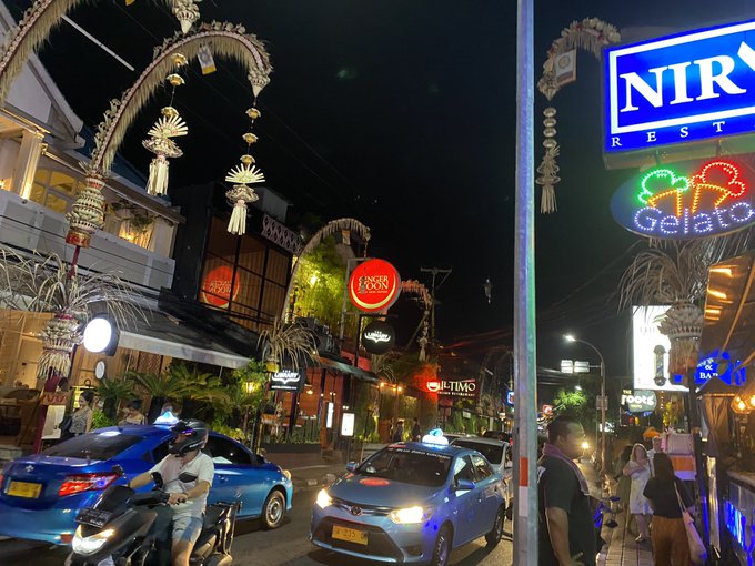 Twitterのコスプレ画像20