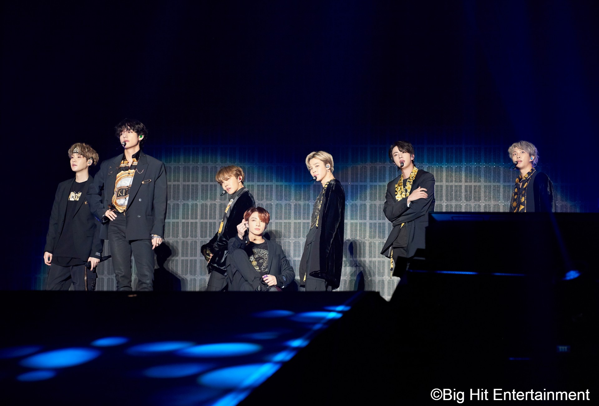Picture] BTS JAPAN OFFICIAL FANMEETING VOL.5 [ MAGIC SHOP ] | TBS |
