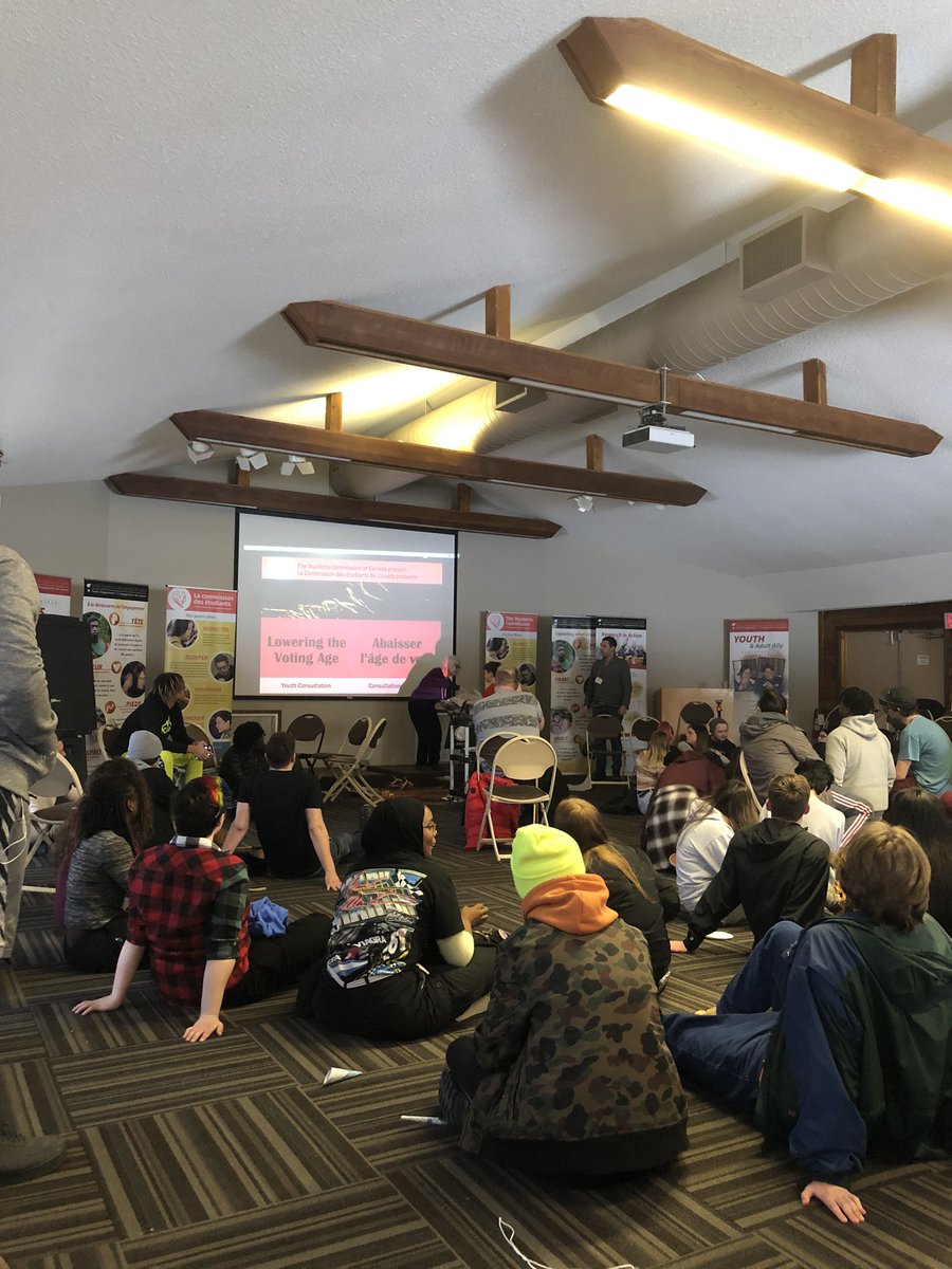 Feeling privileged to have had the opportunity to hear from young people and learn about the impact lowering the voting age would have on their lives at the @StdntsCmmssn #CanadaWeWant conference today ✨