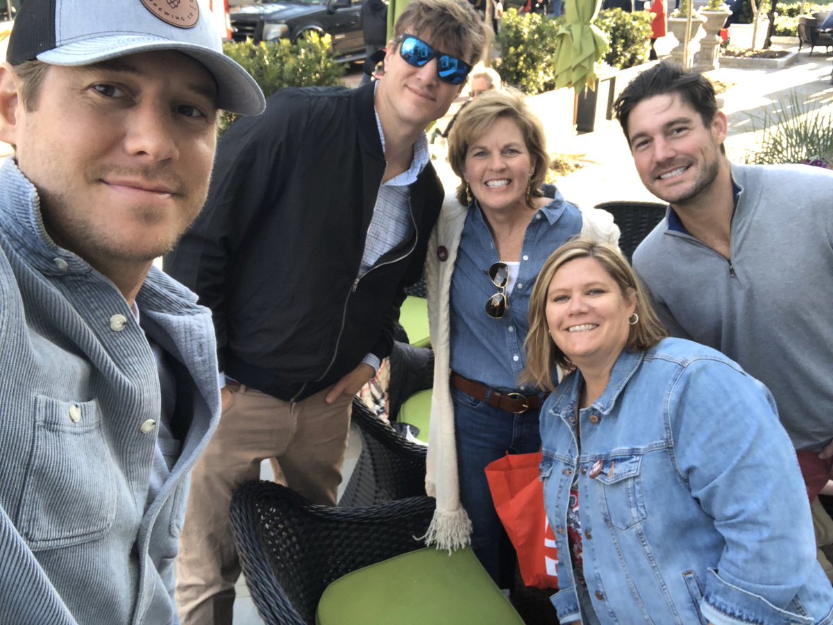 bpweisker's tweet photo. Just fan girling at the Charleston food and wine festival.....🤗 https://t.co/P5AdH7rwns