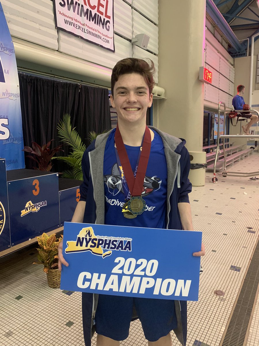 rlk712's tweet photo. Awesome end to a wonderful season! Alex finished 1st and is now a two-time state champion! Ethan finished 22nd! So proud of all their hard work this season! @CdgaBSwimming @CABravesSports @bloomfieldcsd @AndyDoell1 @BravesSupt https://t.co/8s3rrxU0Lw