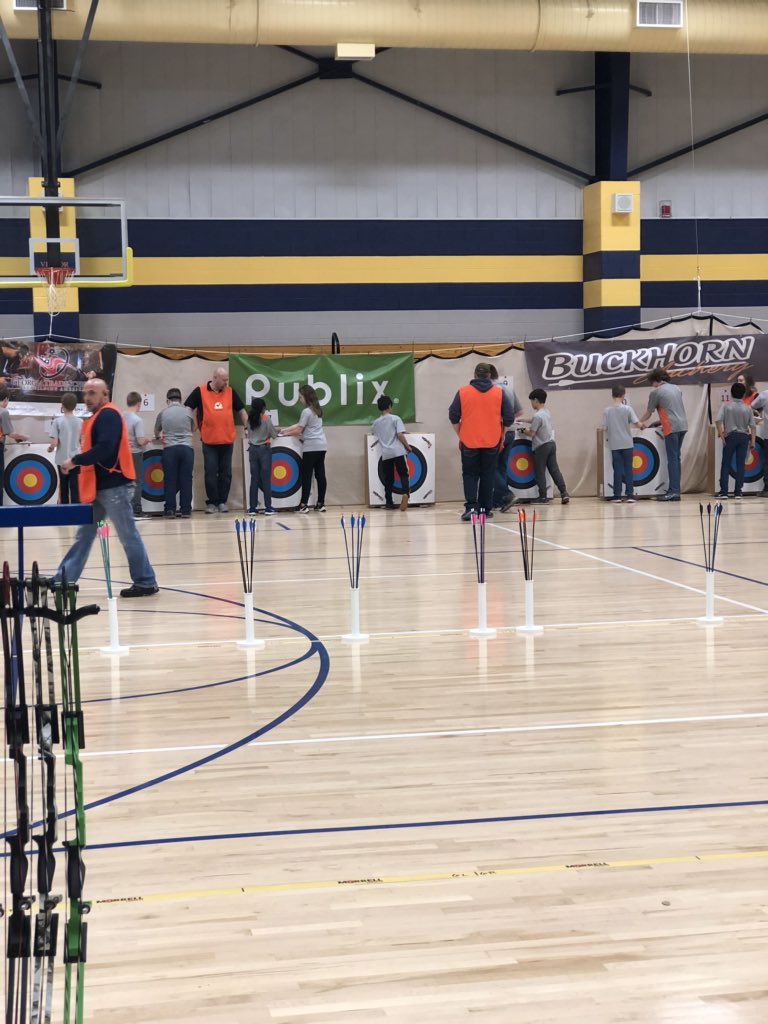 AlysonDurrett's tweet photo. CES Archery did great!  4th place in Elementary! @columbiaeschool #cesastros #CESarchery https://t.co/seVzYurPQL