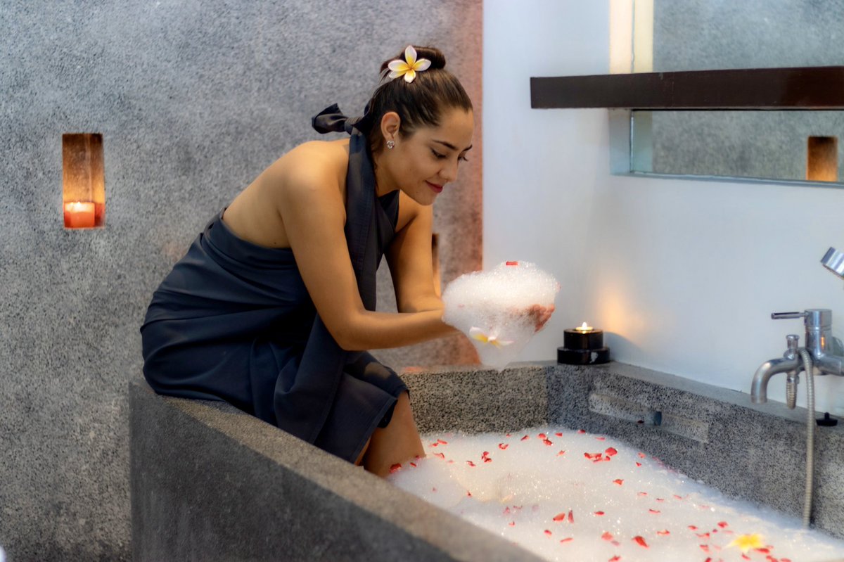 x2kohsamui's tweet photo. โปร #ไทยเที่ยวไทย 🌅 #ครอสทูเกาะสมุย
X2 Koh Samui - A Spa Retreat
ห้องพักรวมอาหารเช้า
พิเศษ! เมื่อจองซื้อเวาเชอร์ 2 ใบ รับฟรีสปา 60 นาทีสำหรับผู้เข้าพักคนละ 1 ครั้ง
Garden Villa 3,500 บ.
Pool Villa 4,500 บ.
Family Pool Villa 10,000 บ.
2 Bedroom Pool Villa 12,000 บ.
.
#X2KohSamui https://t.co/8y3AzbOAzv