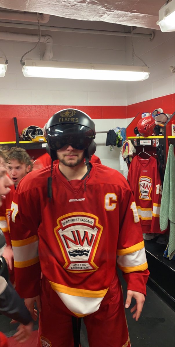 FlamesU18AAA's tweet photo. #NWFlames Player of the Game
#17Smith @Ksmith1717  

#WorkHardPlayHard 🔥💪🏼 https://t.co/lx0aetFVpv