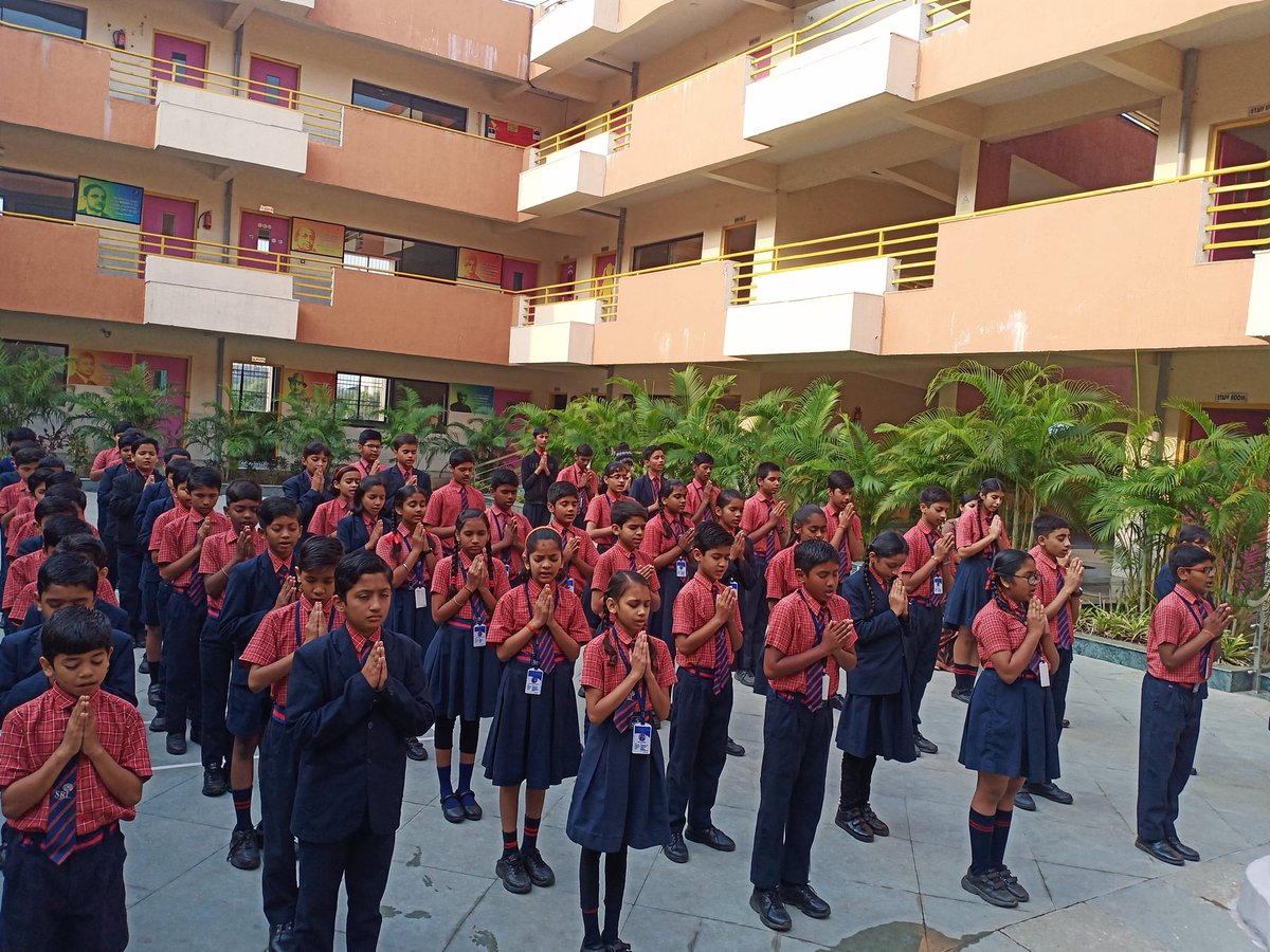 Shri Rawatpura Sarkar International School tweet media