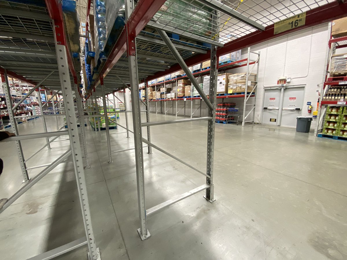 _selfluv06's tweet image. Y’all got some toilet paper I can buy? 💩💩😅😅#coronavirusus