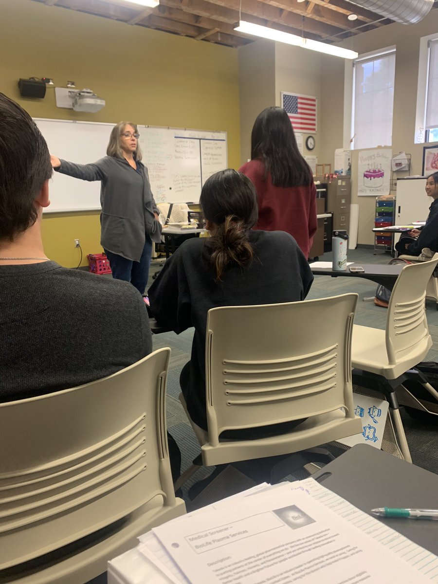KathyNMet's tweet photo. Practicing for our mock interviews #PeoriaMET #PeoriaMETMED https://t.co/FQo2V5woRv