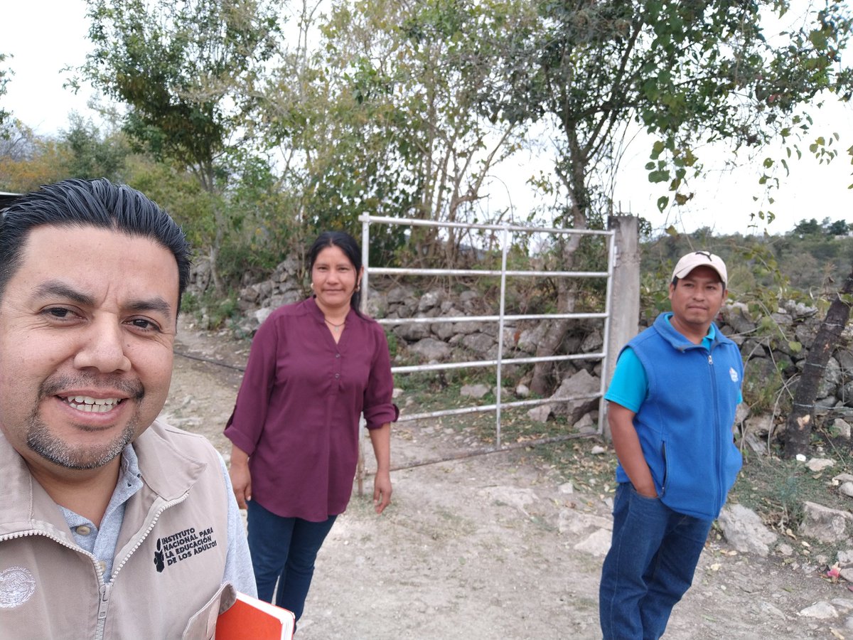 IeeaslpP's tweet photo. El día de hoy visitamos las localidades de las moras y caballos del municipio de santa catarina incorporando adultos al PEA @BarraganHelios @IEEASLP_rioverd @marmol_58 @ieeaslp https://t.co/uQEf8AAeqM