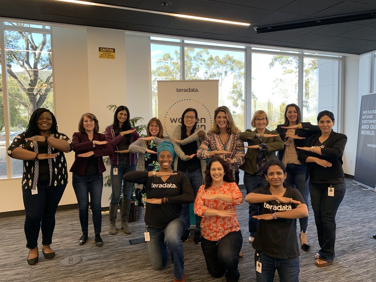 Happy International Women’s Day #IWD2020 from <a href="/teradata/">Teradata</a>.  Great discussion today about career development and equality in the workplace.  Thank you ⁦<a href="/KathyRCullen/">Kathy Cullen-Cote</a>⁩ , <a href="/psfinn/">Patrick S. Finn</a> , Laura Nyquist, Molly Treese and our host, Lori Mayer.  #EachforEqual