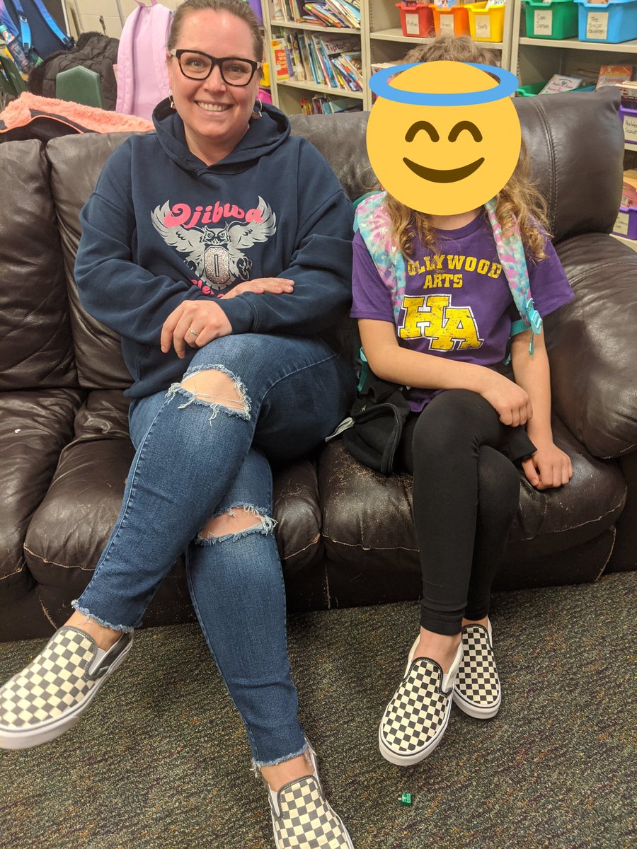 SELingthedream's tweet photo. It was a great Friday! She totally inspired me to get these; and planning our twin shoe day was really special. https://t.co/ngJ2Yoaks1