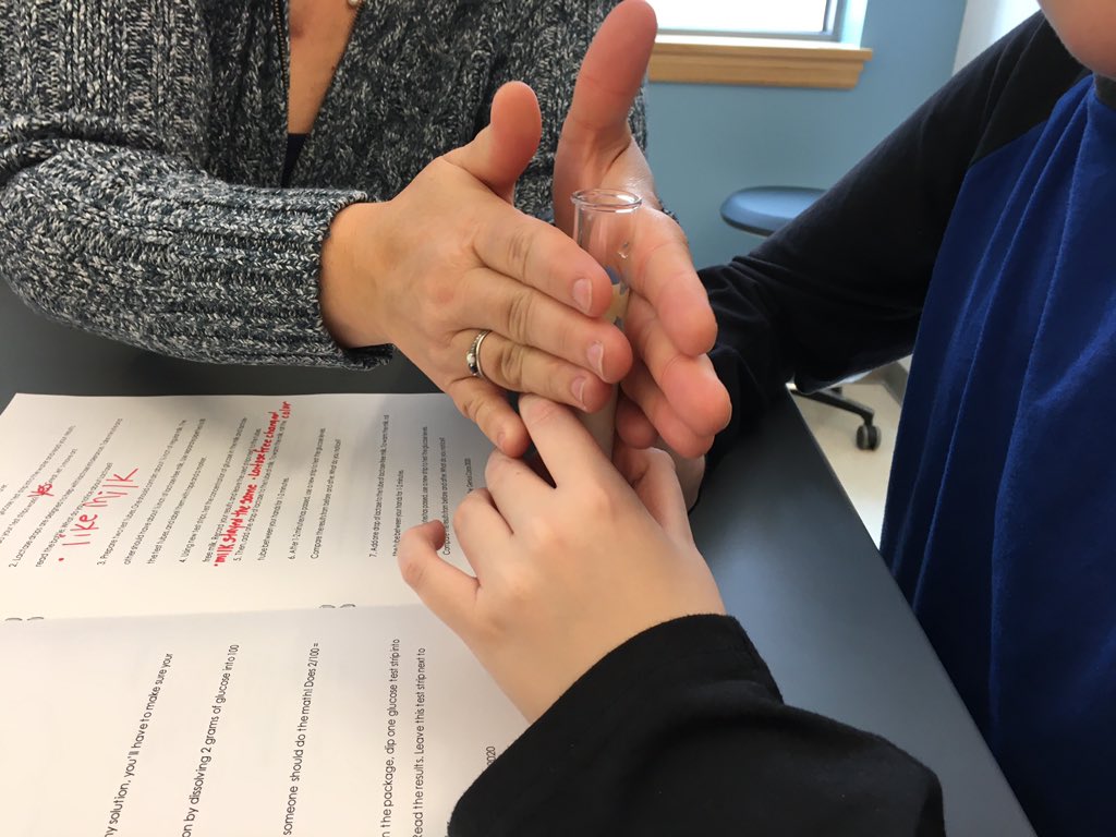 TheGeniusCorps's tweet photo. After testing the control... Label the samples, add the #lactase, and warm the milk! #biology #middleschool #STEM #accessibility #thegeniuscorps https://t.co/L0IM5BGA2V
