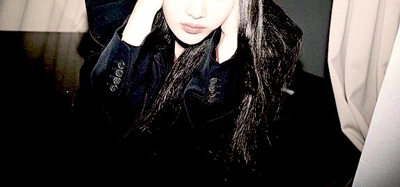 Tantanwa_'s tweet photo. ; fact ー @Tantanwa_ 

‘ I’m so bored... ’

🌿 — ; everyone knows.
🌻 — ; close people know.
🥀 — ; only herself knows. https://t.co/zpZnouSMzD