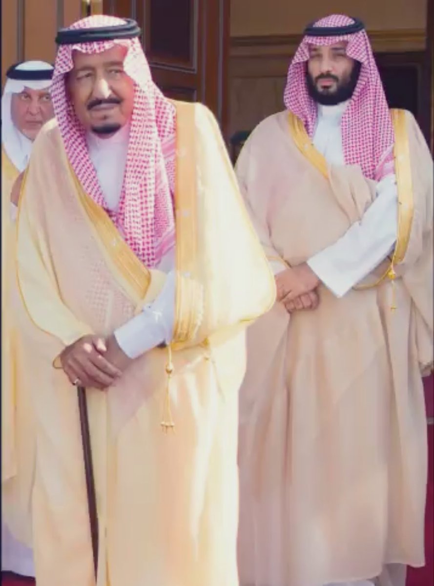 305__s7's tweet photo. #كلنا_سلمان_كلنا_محمد

أنتم هل العوجا طويلين الاعمار 
 الراس طايل والبلاد محمية 🇸🇦.

- الله يديمكم لنا ويعزكم ويحفظكم ♥️🙏🏻. https://t.co/G8nFgLezFF