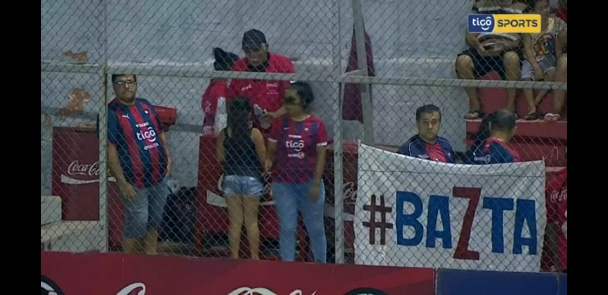 Y se que flojo es un adjetivo condescendiente para esta nefasta actualidad deportiva e institucional. Espero que muchos Cerristas empiecen a despertar, es momento de dejar la indiferencia de lado y decir: ¡Basta ya! #Bazta.