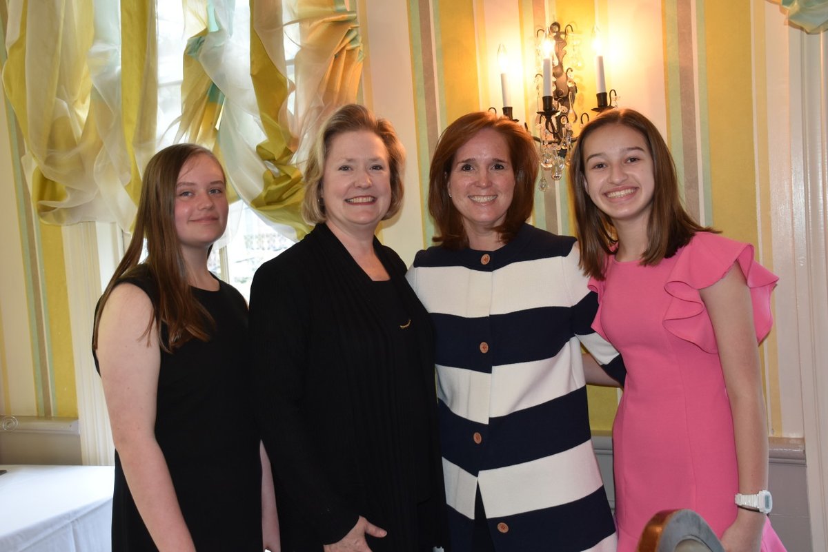 mcgeheeschool's tweet photo. Alumnae moms and daughters celebrated their loyalty longevity with a luncheon on March 5 at Commander’s Palace. McGehee’s very first Legacy Luncheon was held to honor McGehee alumnae whose daughters are currently in grades 5-12 at McGehee. Con...
#almamater #alumnae #leadingwomen https://t.co/QI6Do3ACzV