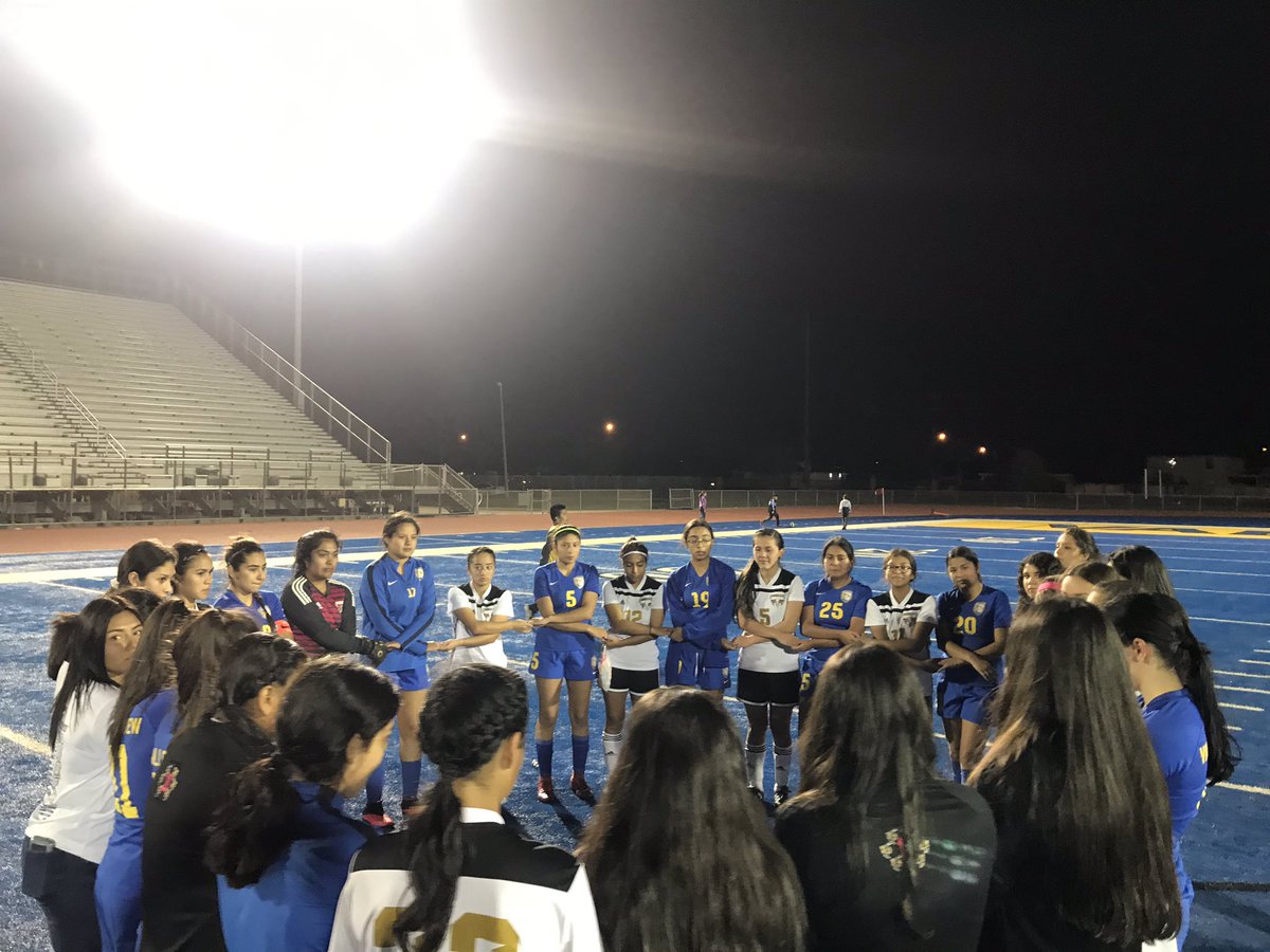 eehssoccer's tweet photo. The Lady Jackets defeat Vlley View in penalty’s. 

Lady Jackets 5

Valley View 3

Congratulations!! The next game will be Tuesday, home against Brownsville Porter. And good luck to Valley View on the rest of their season! https://t.co/NWV9Wx1qBg