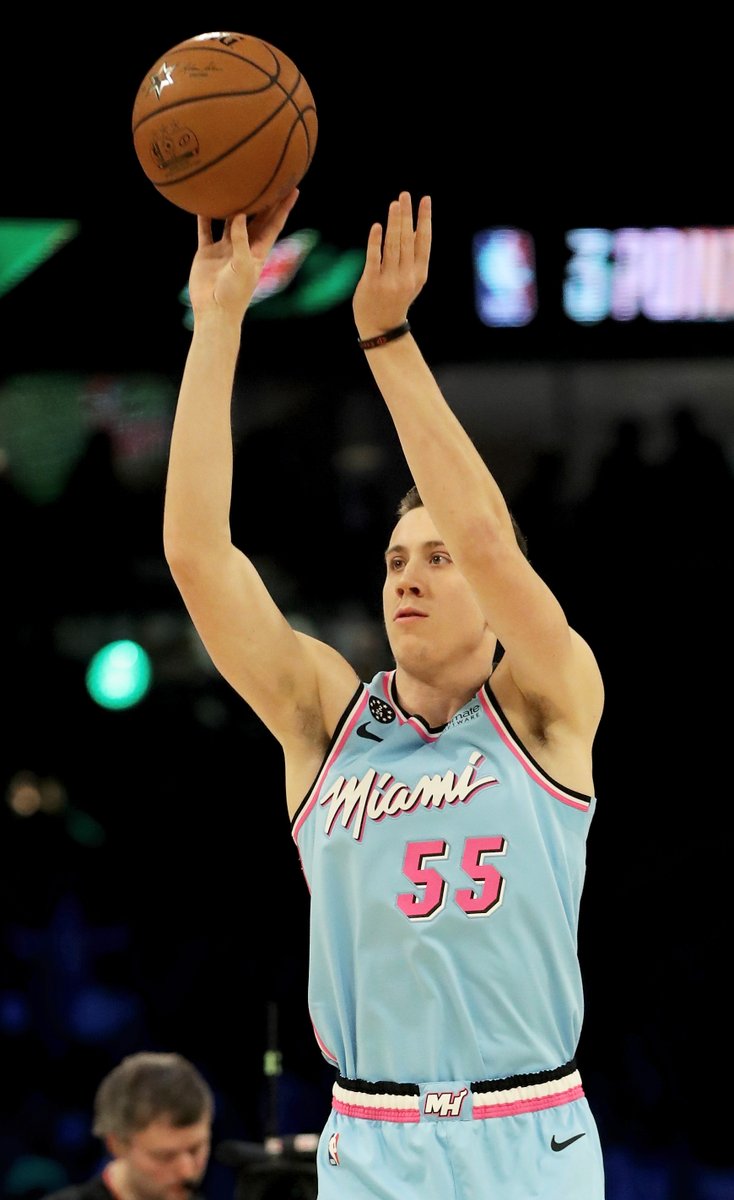 BleacherReport's tweet photo. Duncan Robinson set the single-season record for most threes made by an undrafted player

226 3PM and counting 🔥 https://t.co/h1B59zU5U0