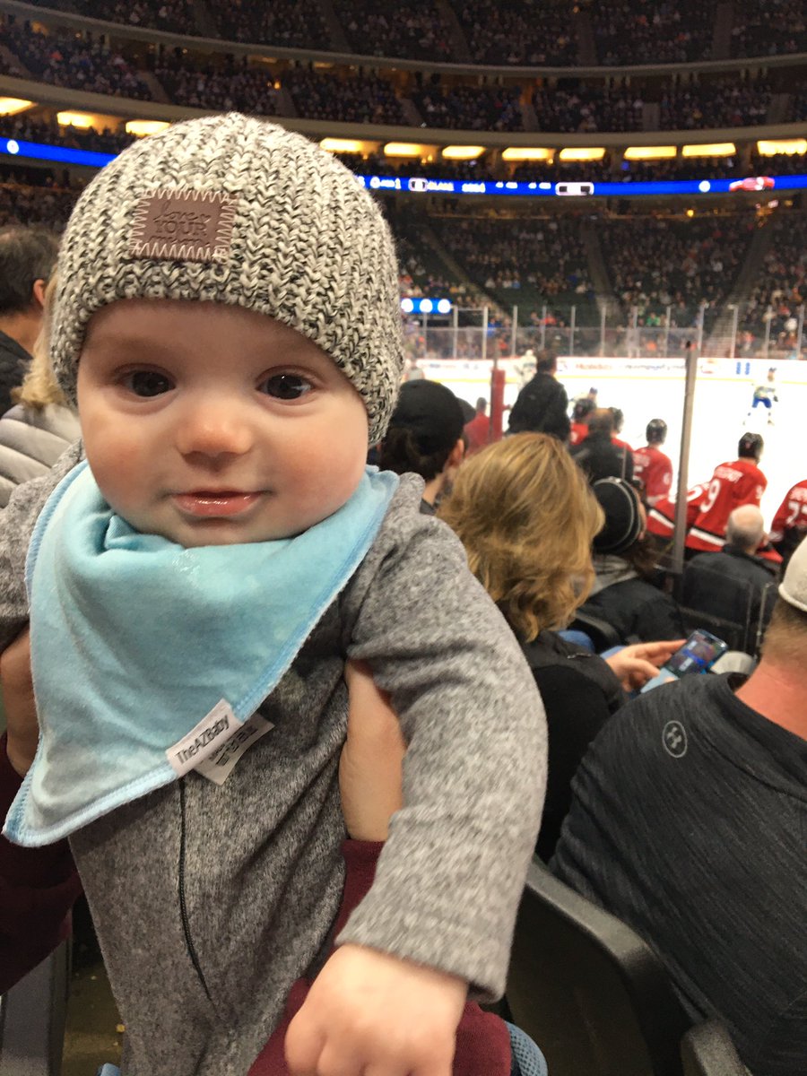 amturgeon28's tweet photo. Cadeβs first HS State Tourney!
#mystateofhockey #ch45statetourney #state20 @LoveYourMelon @YouthHockeyHub #45TV @prep45sports #tourneyson45TV https://t.co/Joj0pDbWQr