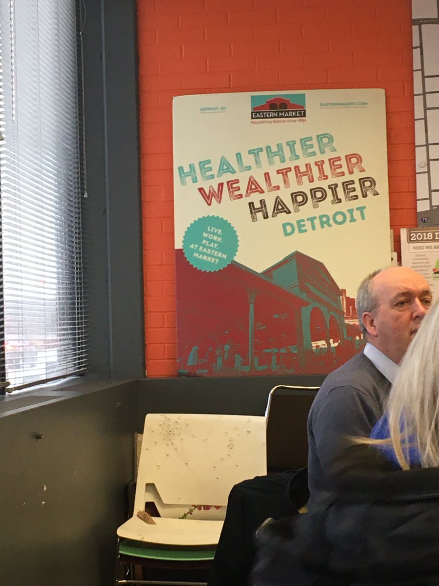 Kyra_Reynolds1's tweet photo. @EasternMarket visit today- fighting nutrition poverty in the Detroit area. Trying to address racial disparity in good food access, provide jobs, and avoid the ‘Goldilocks problem’ in battling ‘Big Food’- become too big = displacing gentrification. Hard task!! @WIPLive #ambit20 https://t.co/FOODZkWFMo