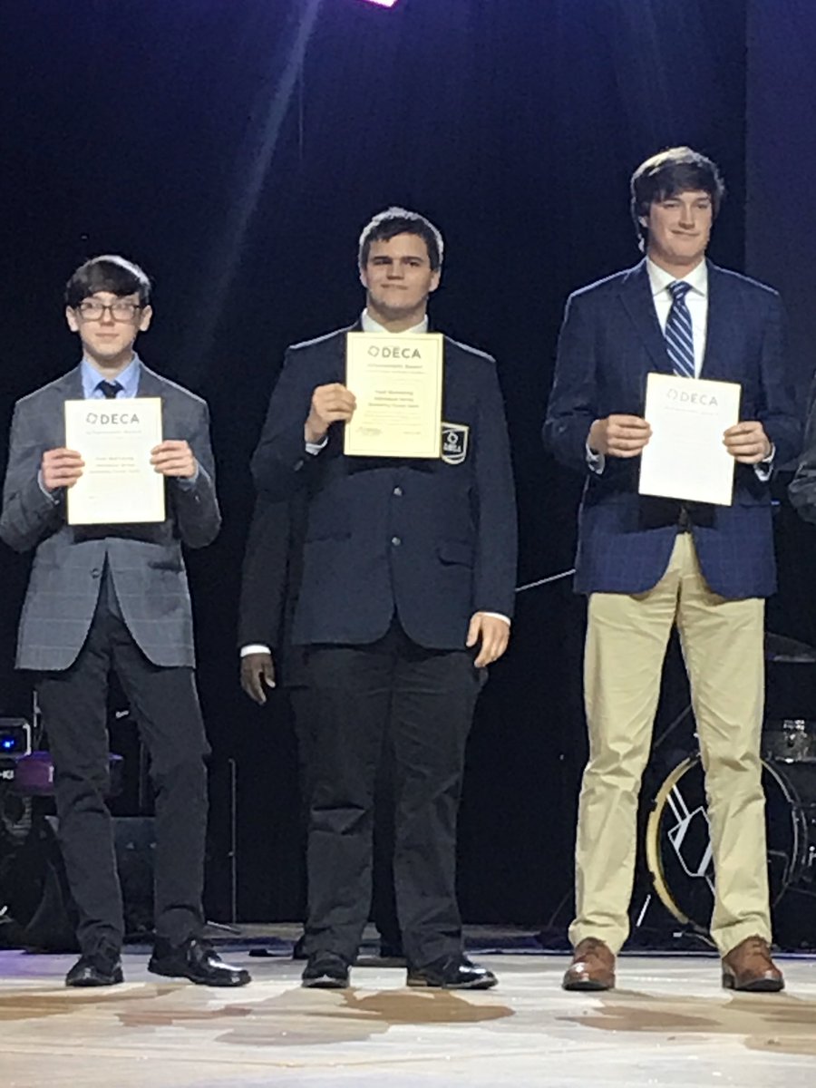 WVHSDECA's tweet photo. Congratulations to Robert Richards for 3rd place in Test at DECA SCDC #onevalley @ThinkCTE @WalkerValleyHS @BradleySchools https://t.co/DwMplhVbJn