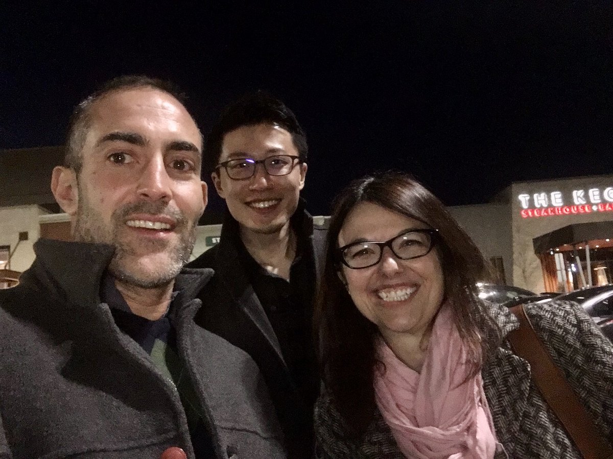 MsMacrophage's tweet photo. While @UCalgary  I got to catch up with @CatharineBowman, a former @basef and #BowdishLab summer student whose #lymphodema research is bringing her back to #macrophages and have dinner with George Song-Zhao was an undergrad while I was a PhD student. He’s now a resident. #proud! https://t.co/Il80JG8sl6