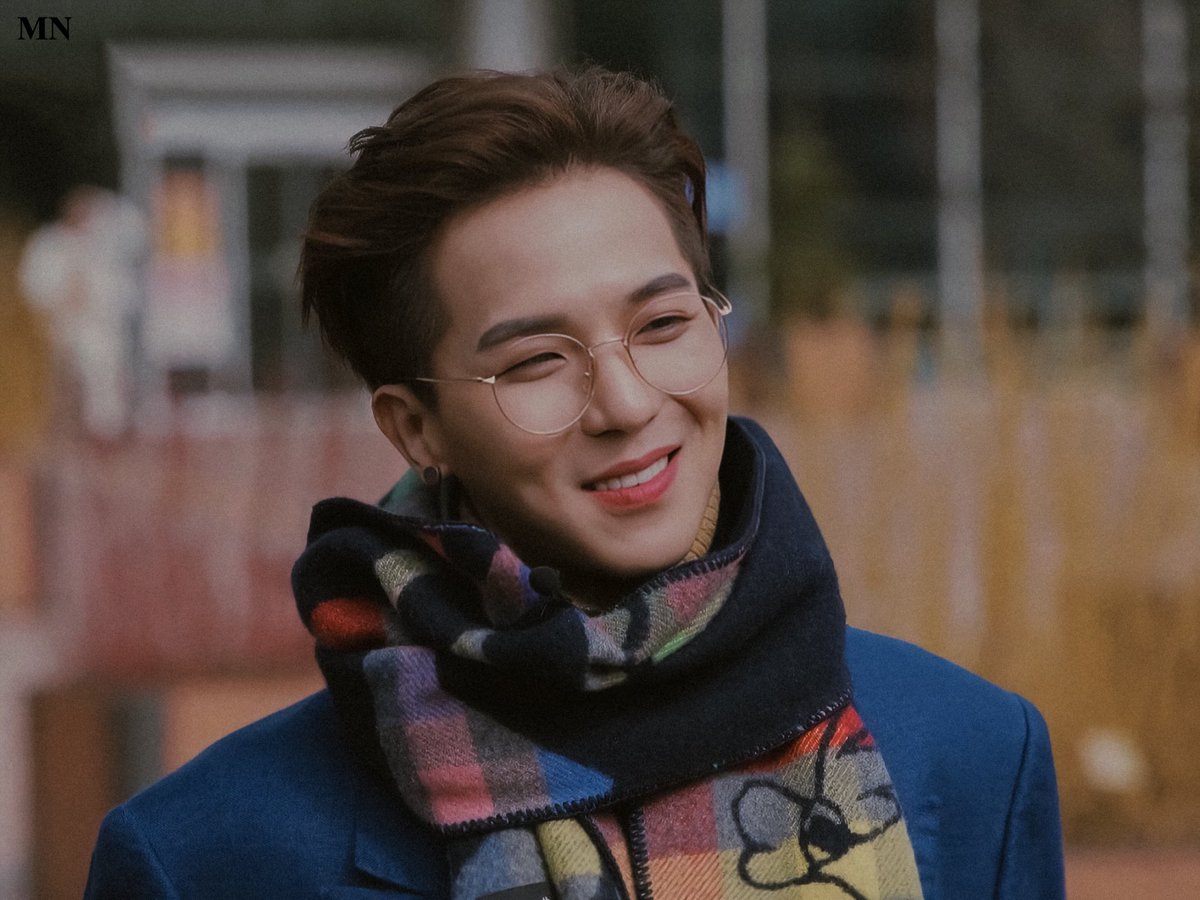 mino_mood's tweet photo. Love this smile so much 🌻✨

#MINO #WINNER #송민호 https://t.co/r0235xe3QY
