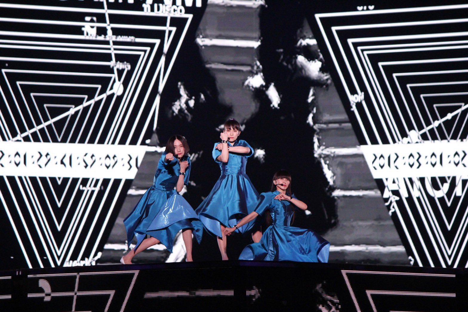 Perfume　8th　Tour　2020“P　Cubed”in　Dome（初回