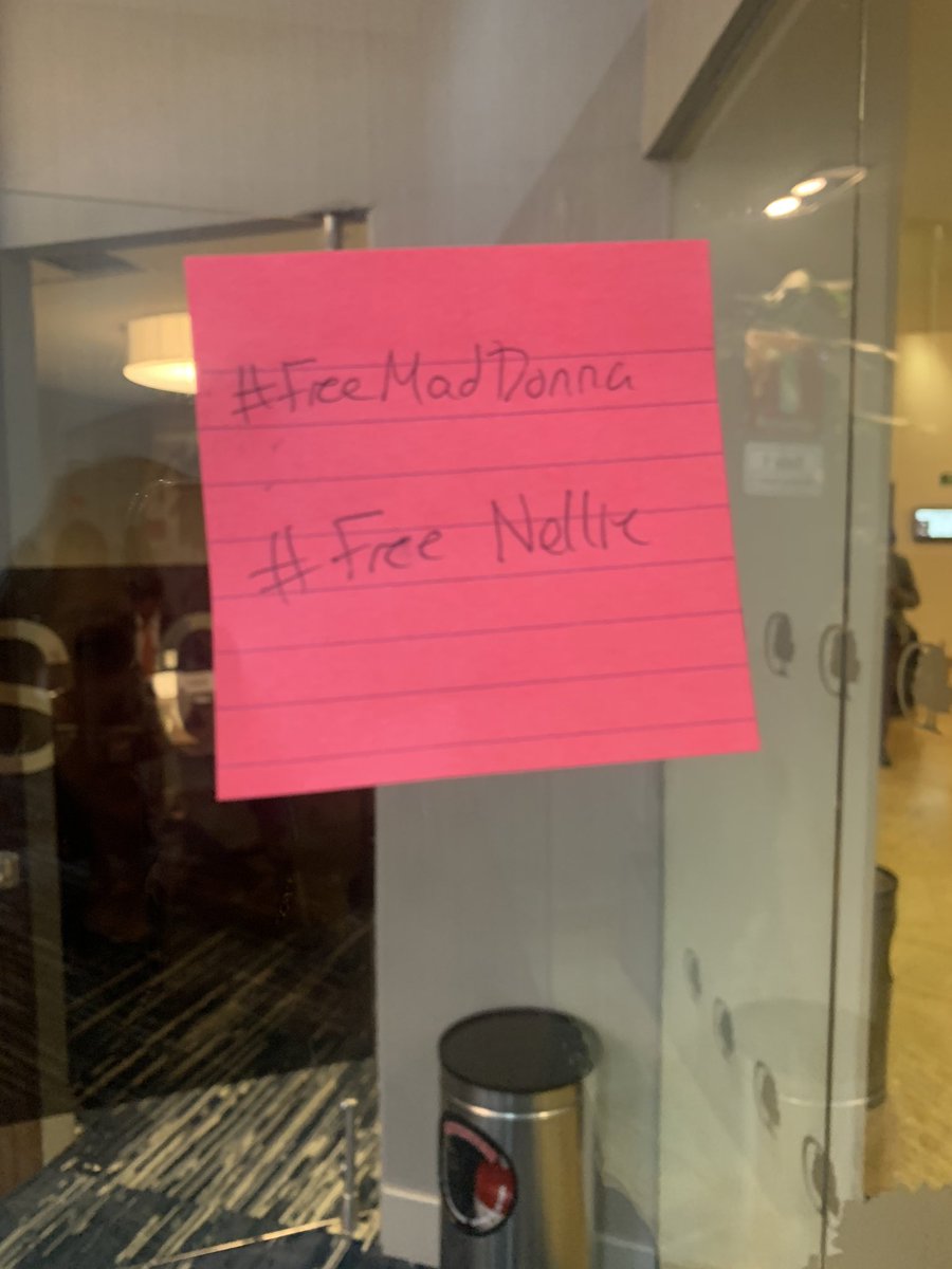 Monroe_ITMIMUN's tweet photo. Members of USA cabinet pasting #freeMadDonna #freeNellie post-its 
@INDTRUTH_MIMUN https://t.co/cxr5PgWYAD