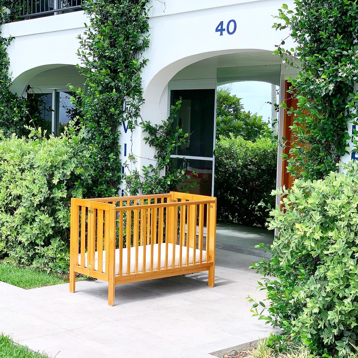 Cots, tables and chairs, toy bundles and more we have all the comforts of home, delivered your the door of your accommodation. @aperfectstay @luxicobyronbay @byron_coastal @byronbayaccommodationrentals @byronbayluxuryhomes 

Book now
byronbabyshop.com.au