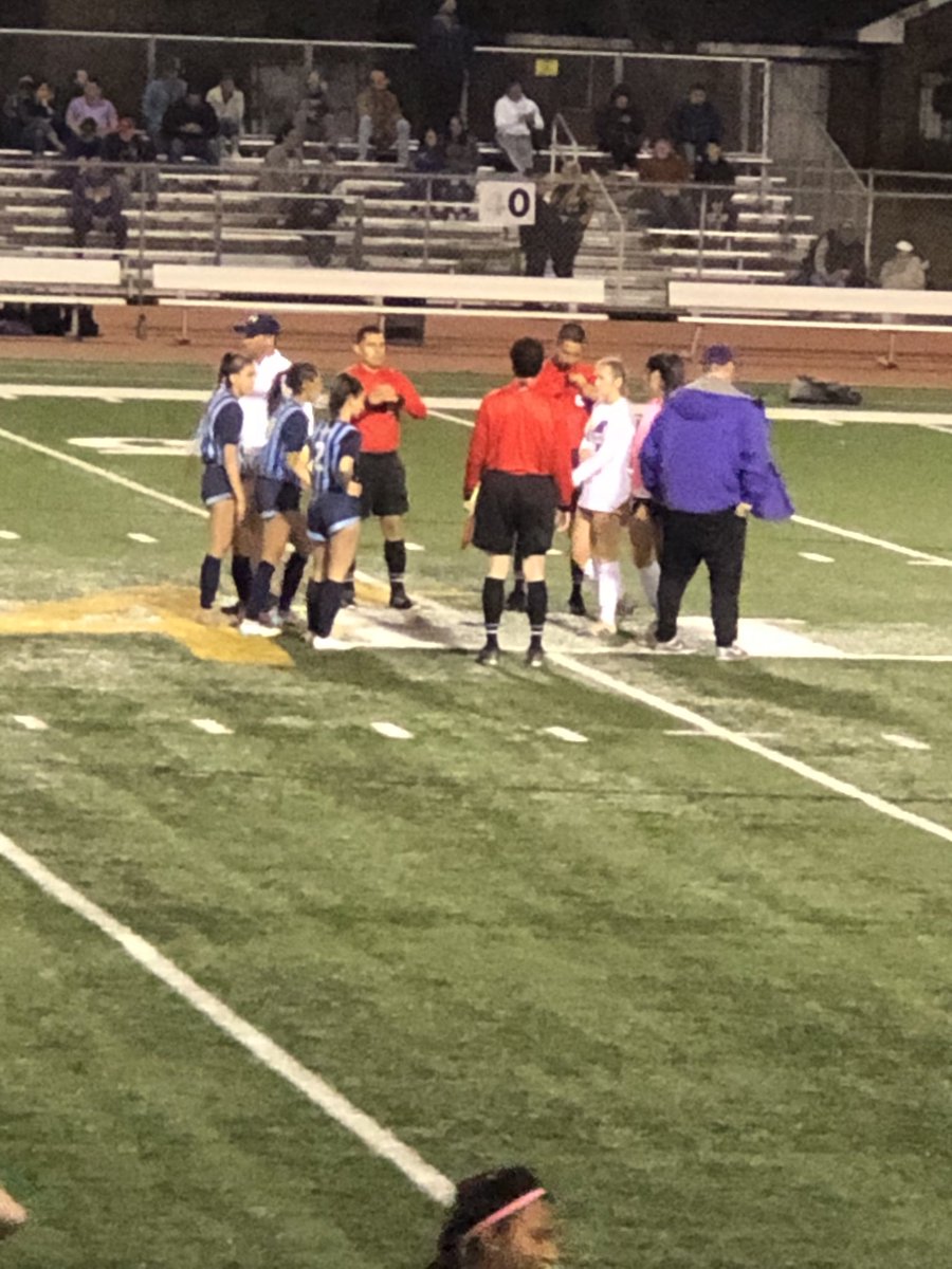 Ladymustangsoc's tweet photo. Game Time!! C’Mon out folks!! Mustangs vs. Bulldogs tip off        Let’s Gooooooo https://t.co/vMkRuRQyCN
