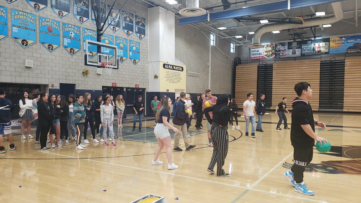 AvidLos's tweet photo. Awesome day today of AVID recruitment at LOHS. 100 students from DCIS &amp; VJHS. @CaptGrizzly @susanteedmalone @MrsCassieMorton @vjhvikings @DayCreekCoyotes https://t.co/bK6AfifD44