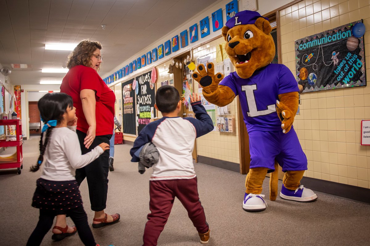 LinfieldUniv's tweet photo. You're never too young to 💜❤️ @MackTheWildcat. https://t.co/GjYKq9kYW8