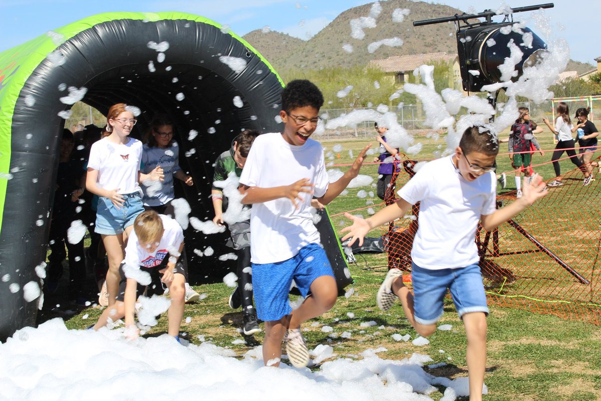 SilverhawkPride's tweet photo. Thank you Lake Pleasant Community for your fundraising support! Our students will throve with your support! #SilverhawkPride https://t.co/i5k6AnSFjt