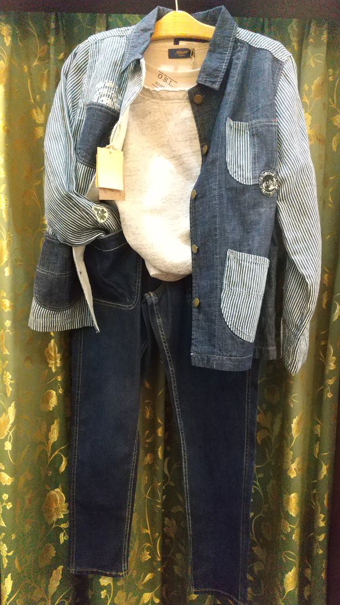 crystaljoy_hon's tweet photo. 春に着れるジャケットがクレールさんから入荷しました😄🙌🌸
お色は4色✨✨カッコイイカジュアルスタイルをしたい方にオススメ❤❤
#川越     #春物アウター  #春コーディネート  #お買い得商品いっぱい https://t.co/lpcl881sbf