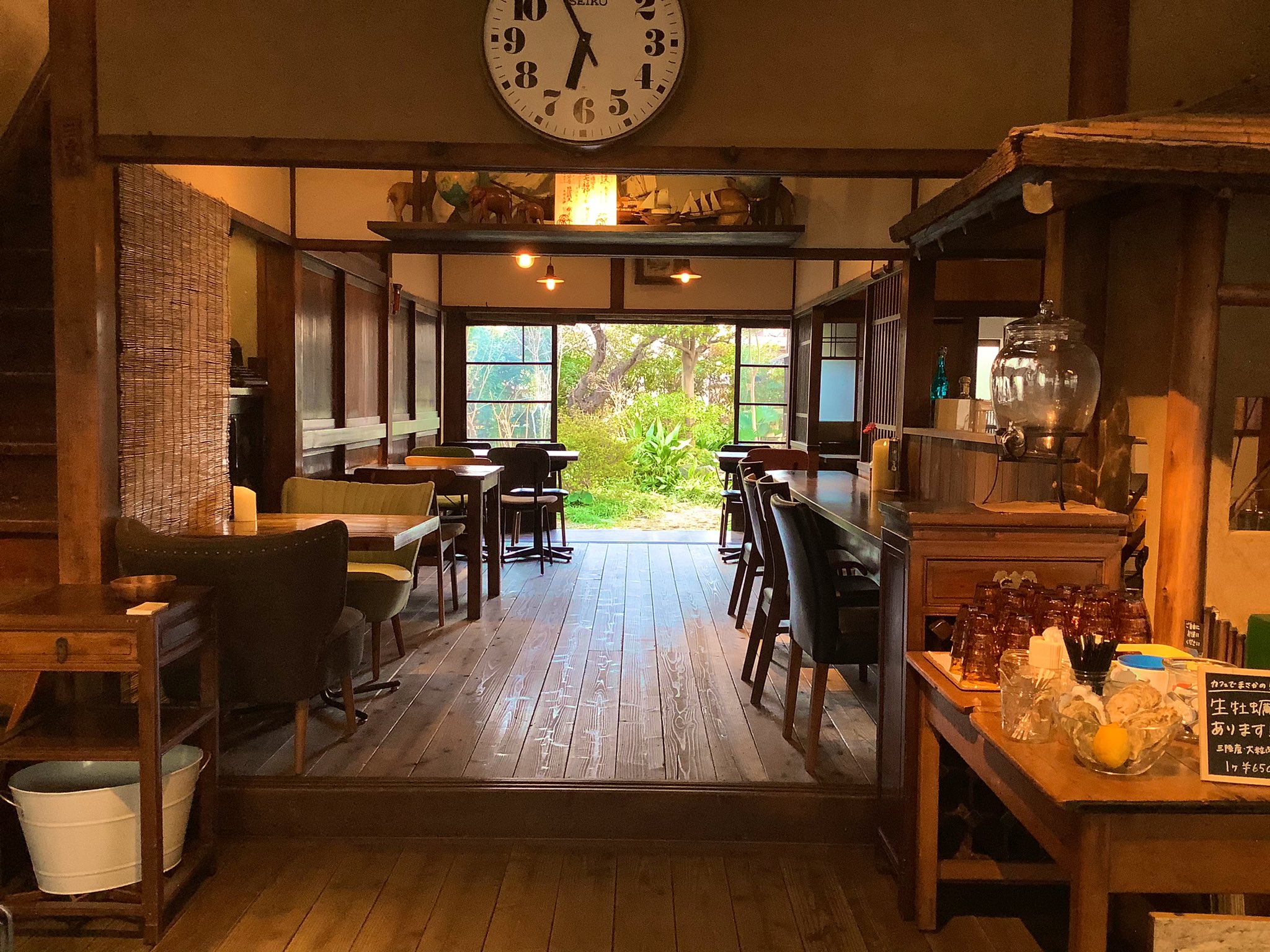 古民家カフェ蓮月 東京都大田区池上 入り口から庭先まで真っ直ぐ見通せ 新鮮な風が入り込みます 今日は肌寒いです わじま 古民家カフェ 古民家貸切 レンタルスペース 貸切企画 古民家 撮影貸切 東京大田区 二階お座敷 池上駅 東急池上 古民家カフェ蓮月 東京都大田区池上 入り口から庭先まで真っ直ぐ見通せ 新鮮な風が入り込みます 今日は肌寒いです わじま 古民家カフェ 古民家貸切 レンタルスペース 貸切企画 古民家 撮影貸切 東京大田区 二階お座敷 池上駅 東急池上