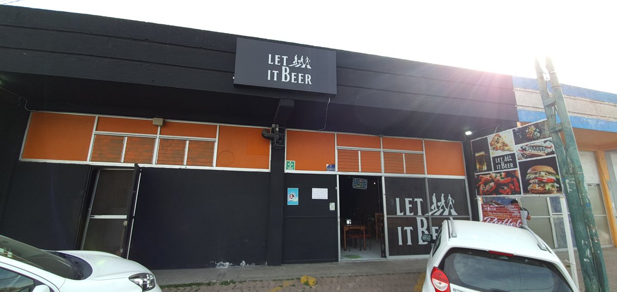 beer_let's tweet image. La casa del Rock, siempre abierta para sacudir esas vibras, esas emociones, siempre hay Rock para ustedes, los esperamos...