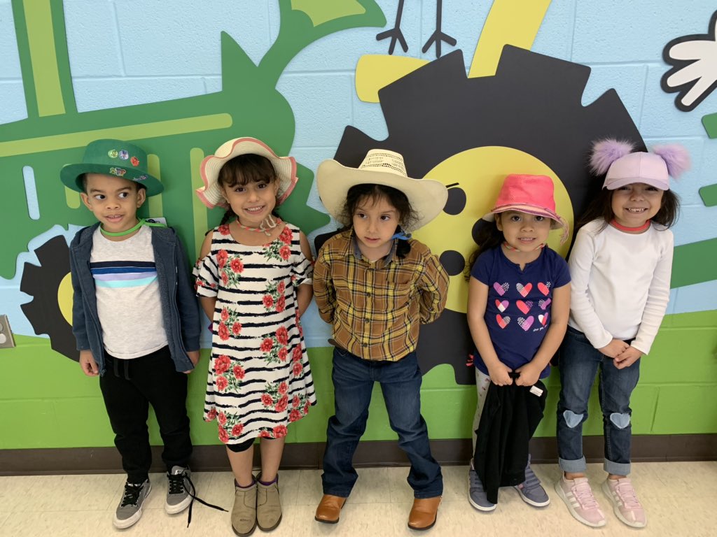 BLECC_BlueJays's tweet photo. We had a blast this week celebrating Dr. Seuss! https://t.co/i8D9BjZbww