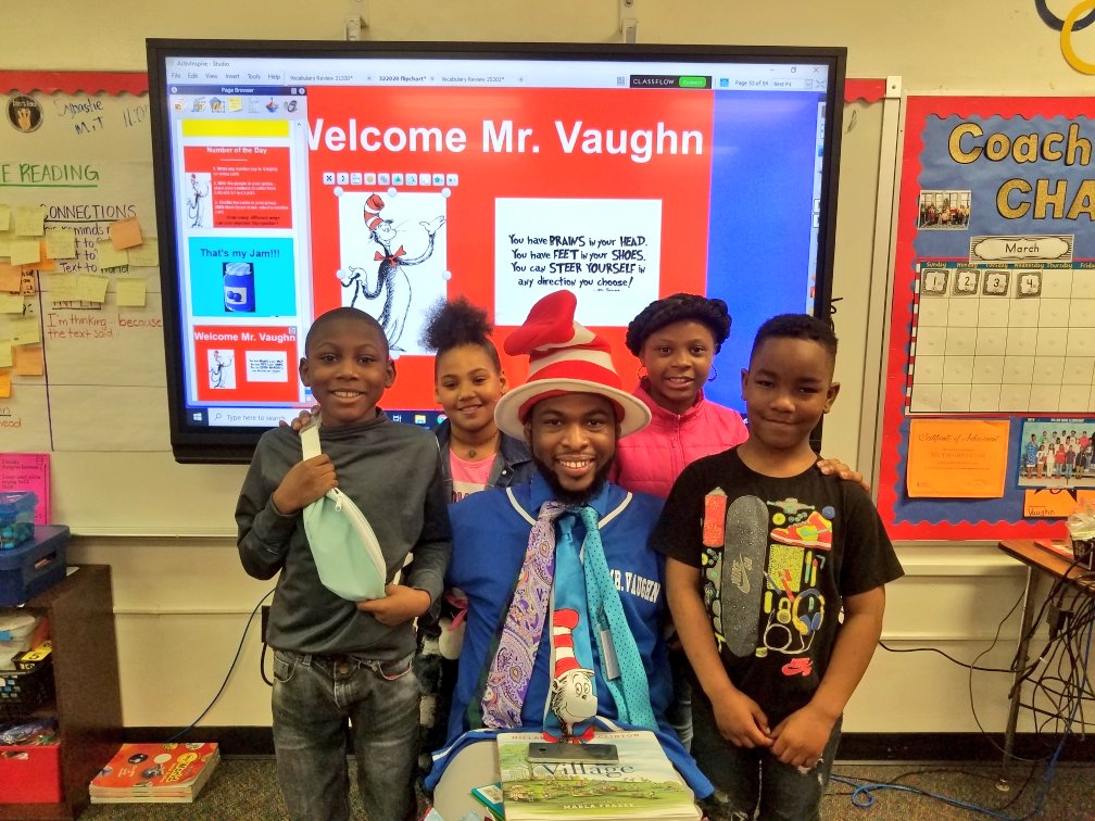 MisterV2021's tweet photo. Thoroughly enjoyed reading to my sisters class @WDESumter ! The students were actively engaged. I loved the energy. I love the kid❤ #ReadLikeAChamp #RealMenRead #SumterStrong https://t.co/Z1BDMIx3Ls