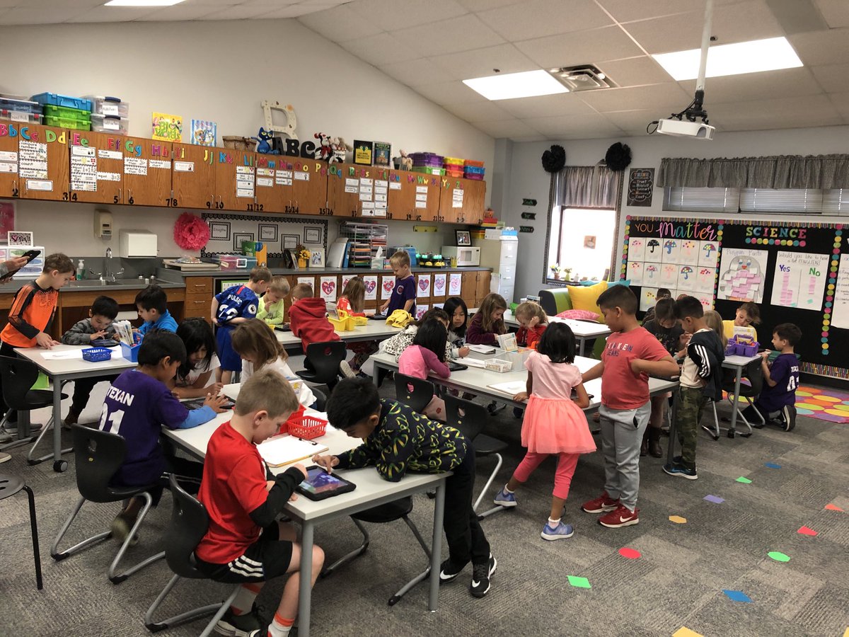 lorribrehm's tweet photo. Thank you 1A &amp; Mrs. Sork for teaching K1 &amp; K2 Math slide 100!  My kinder friends had so much fun! #TCElearns #tcecelebrates #math75019 #tinytexans #msork #lvincenzo #ltorti https://t.co/7TSVTBYqAx