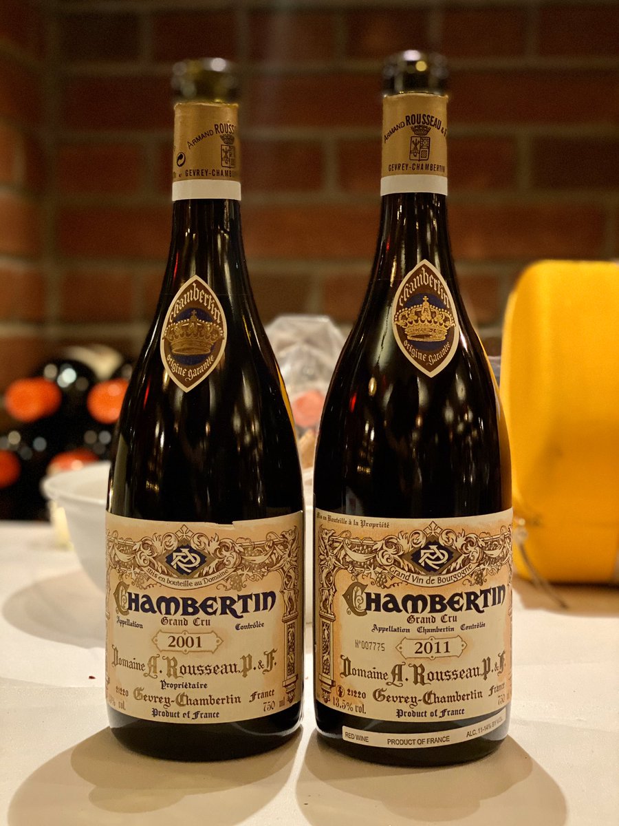 JeannieChoLee's tweet photo. Just a fraction of great Burgundy that was enjoyed & shared in NYC La Paulée style!
#winelover #burgundy #wine #armandrousseau #chambertin #closdebeze #domaineleroy #domainedujac #romaneesaintvivant #comtegeorgesdevogue #musigny #domaineleflaive #chevaliermontrachet https://t.co/mOvmYAs8Or