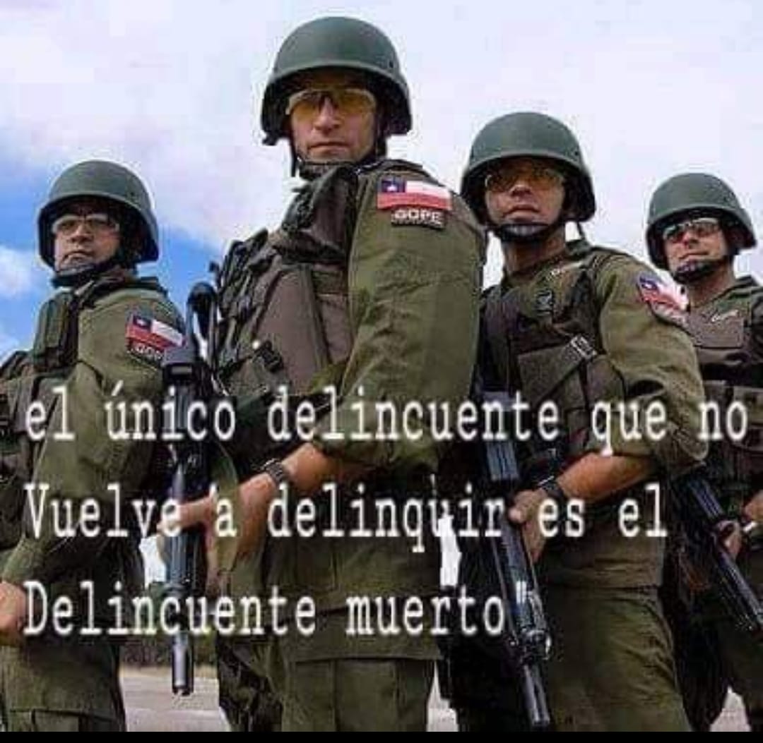 Lafacha8's tweet photo. @TdnNoticia @vhtorob Bien @Carabdechile no más  abusos.. #GraciasCarabineros 
#YoApoyoACarabineros https://t.co/EUArKv4kRA