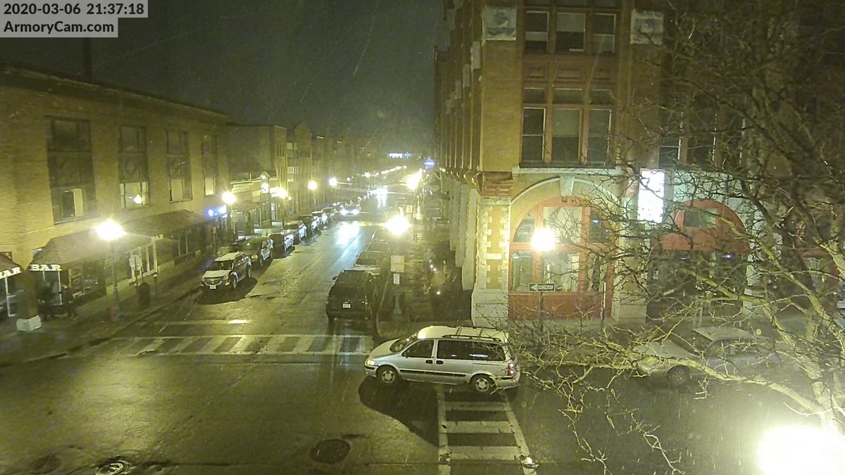 ArmoryCam's tweet photo. It's snowing on https://t.co/R9xNVkrgdF ❄ Tune in now! [Fri 06 Mar 2020 09:37:28 PM] https://t.co/OaQW2PyXk4