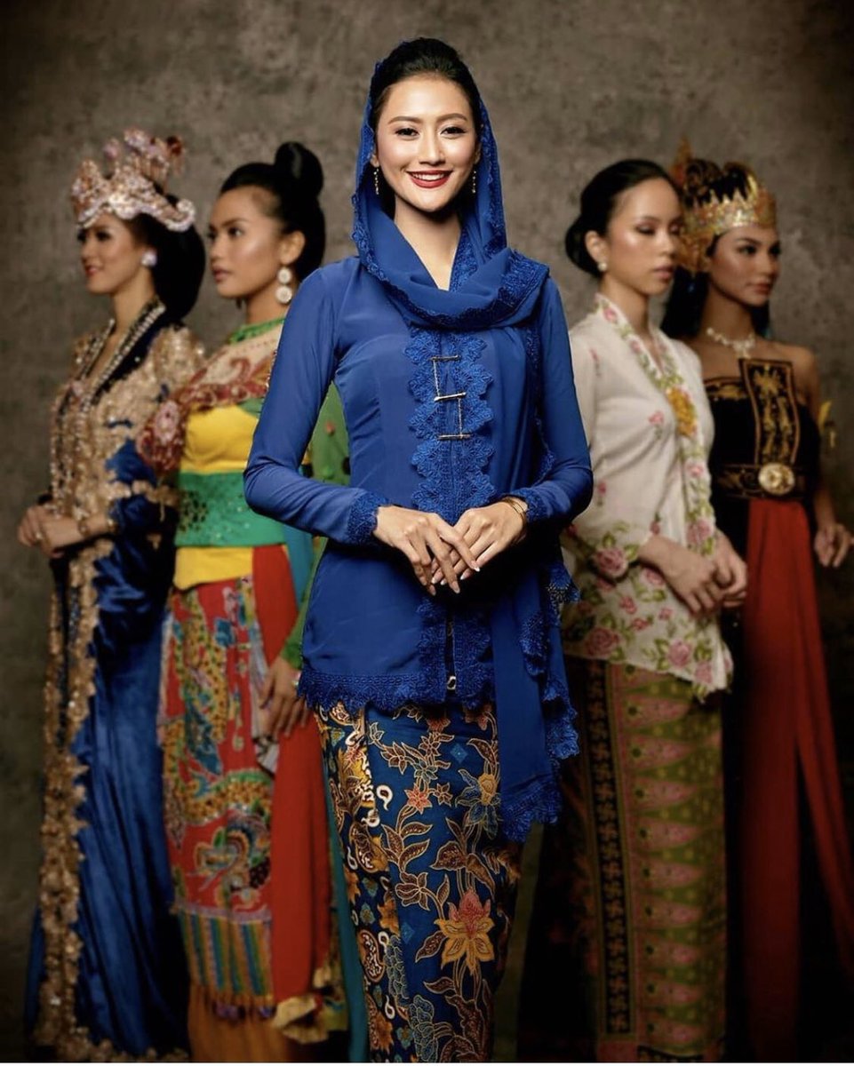 Selamat buat Arek Suroboyo Raden Roro Ayu Maulida Puteri sebagai Puteri Indonesia 2020. 
Saya salut atas program Senyum Desa yang di advokasi oleh Ayu Maulida, semoga kedepan bisa bersinergi membangun masyarakat desa.

#PuteriIndonesiaAyoBangunDesa