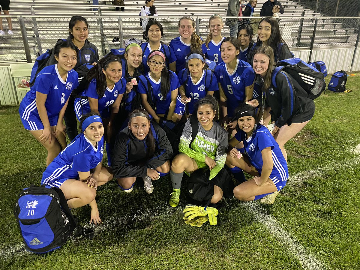 RLTGirlsSoccer's tweet photo. Amazing Hard Fought Game! These ladies put on a show! Tied 0-0 until 12 min left in the game! HP 2- Turner 0! 
So proud of these girls! What a game!  
@CFBathletics @CFBISD  @PutterRenee @RamirezCoach @rltcfb @MaxPreps  @RLTPrincipal @DrChapmanCFBISD @DMNGregRiddle @tascosoccer https://t.co/RUAKQY2bkN