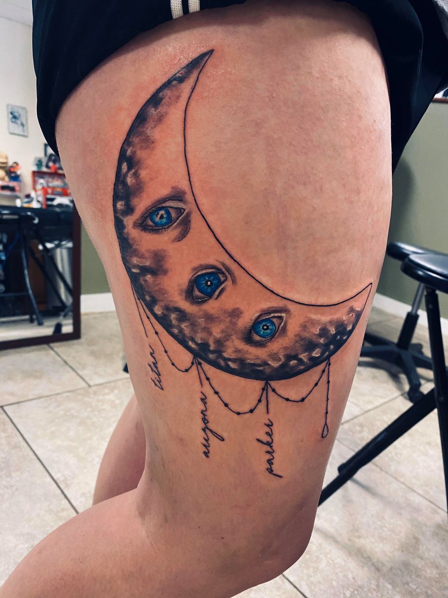 Lil_Peels's tweet photo. I did a thing. #Therapy #BuzzBuzz
@Hannah_Shelton1 is amazing. ❤️ https://t.co/QzL4Jxauby